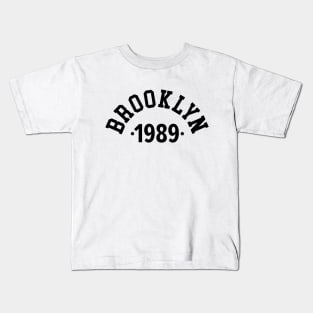 Brooklyn Chronicles: Celebrating Your Birth Year 1989 Kids T-Shirt